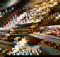 MakiMoto Noosa - Hobart Tourism