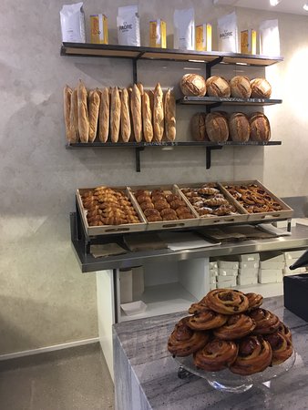 Noosa Hot Bread Shop - Hobart Tourism 0