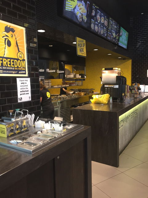 Guzman Y Gomez Mexican Taqueria - Hobart Tourism 5
