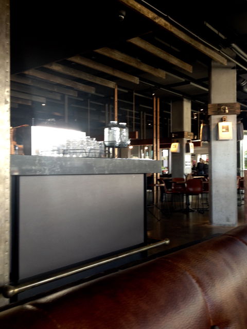 Uptown Gastropub - Hobart Tourism 3