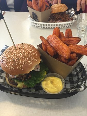 NKB Express - Tourism TAS 0