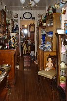 Geordie Lane Antiques & TeaRoom - Hobart Tourism 6