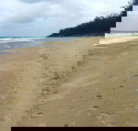Moore Park Beach Queensland - Hobart Tourism