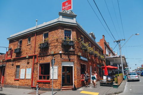 Robert Burns Hotel - Hobart Tourism 0