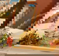 George's Greek Tavern - Hobart Tourism
