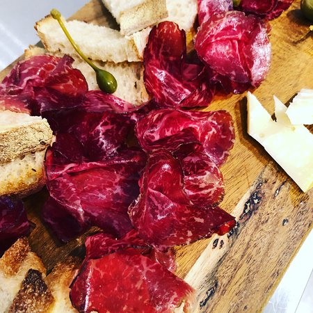 Roberta's Deli - Hobart Tourism 0