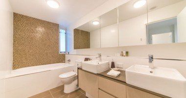 Empire Apartment Hotel - Tourism TAS 15