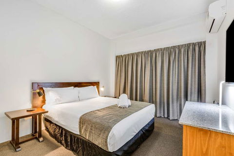 Rockhampton Riverside Central Hotel - Tourism TAS 3