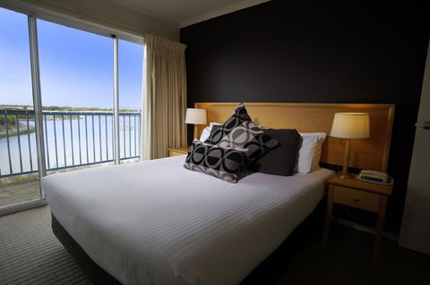 Quest Williamstown North - Tourism TAS 3