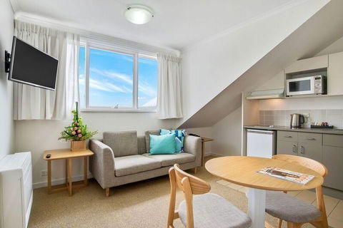 Williamstown Residences - Tourism TAS 9