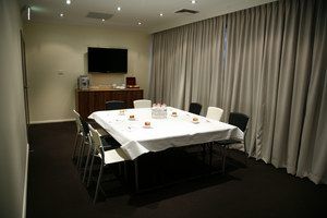 Central Studio Hotel Sydney - Hobart Tourism 3