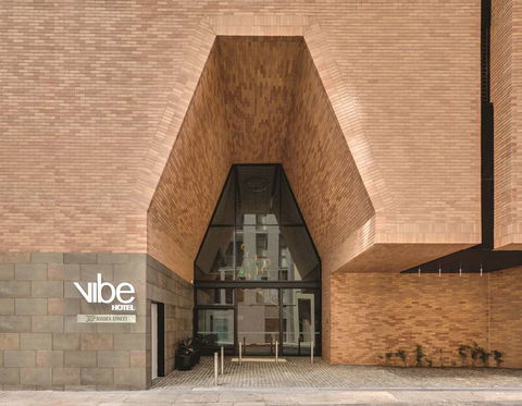 Vibe Hotel Sydney Darling Harbour - Hobart Tourism 1