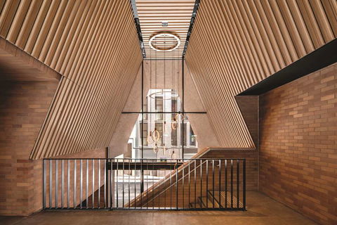 Vibe Hotel Sydney Darling Harbour - Hobart Tourism 2