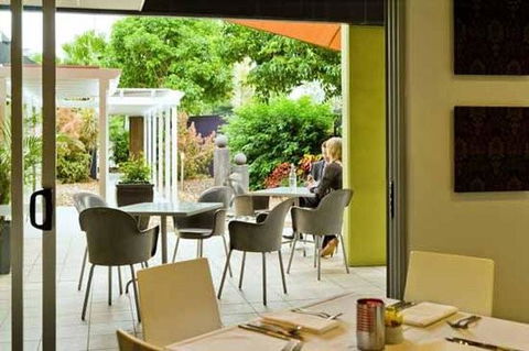 Rocklea International Hotel - Tourism TAS 7