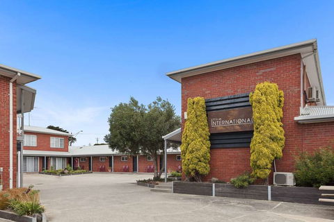 Comfort Inn, The International - Hobart Tourism 0
