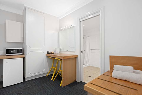 Comfort Inn, The International - Hobart Tourism 5