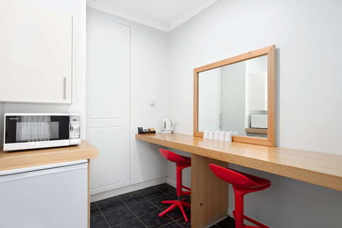 Comfort Inn, The International - Hobart Tourism 7