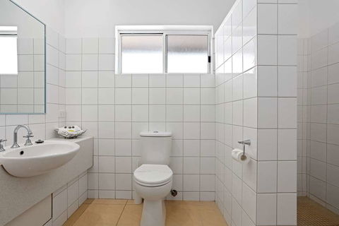 Comfort Inn, The International - Hobart Tourism 10
