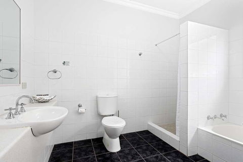Comfort Inn, The International - Hobart Tourism 12