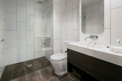 Quest Canberra City Walk - Tourism TAS 4