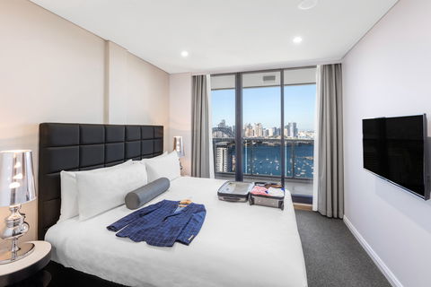 Meriton Serviced Apartments North Sydney - Hobart Tourism 16