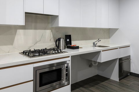 Meriton Suites Chatswood - Hobart Tourism 8