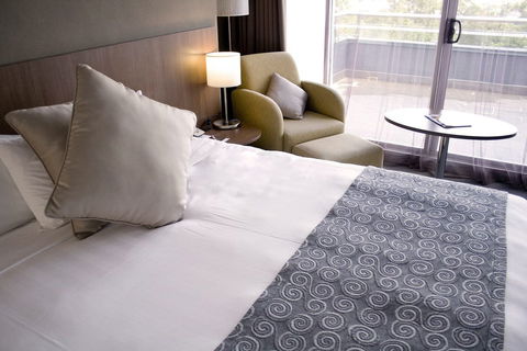 Hotel Urban St Leonards - Hobart Tourism 6