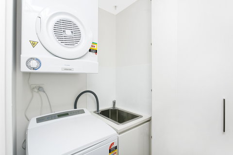 Astra Canberra Manhattan - Hobart Tourism 16