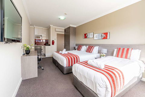 Best Western Plus Camperdown Suites - Hobart Tourism 11