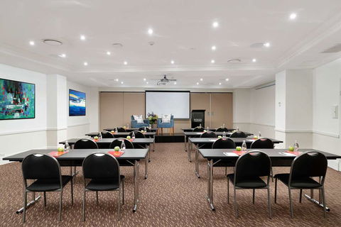 Rydges Camperdown - Hobart Tourism 9