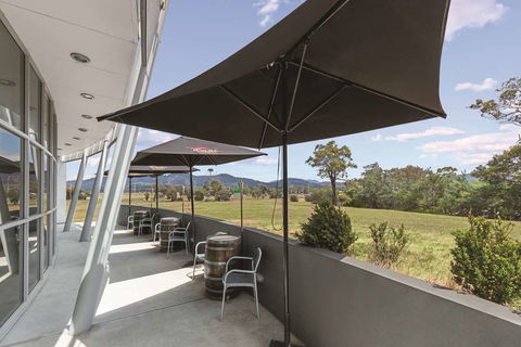 Travelodge Hobart Airport - Hobart Tourism 16