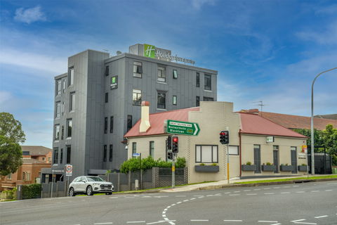 Holiday Inn Stes Parramatta Mar - Hobart Tourism 0