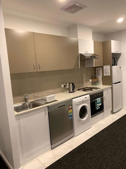 Adelaide Dress Circle Apartments - Tourism TAS 2