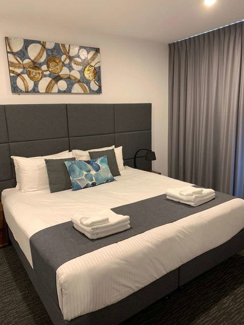 Adelaide Dress Circle Apartments - Tourism TAS 4