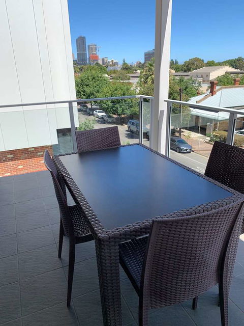 Adelaide Dress Circle Apartments - Tourism TAS 8
