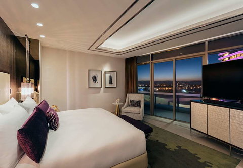 The Darling Gold Coast - Hobart Tourism 13