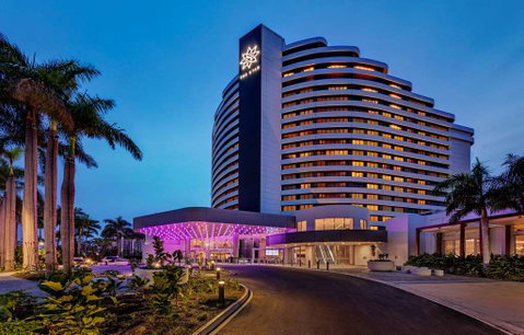 The Star Grand Hotel, Gold Coast - Tourism TAS 1