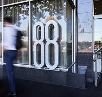 Adina Apartment Hotel on Flinders Street - Tourism TAS