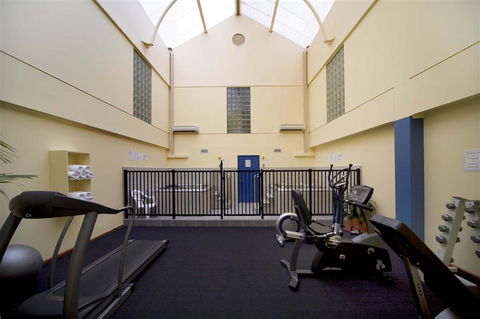 Capital Executive Apt Hotel Canberra - Hobart Tourism 8