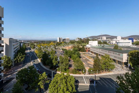 Nesuto Canberra Apartment Hotel - Hobart Tourism 1