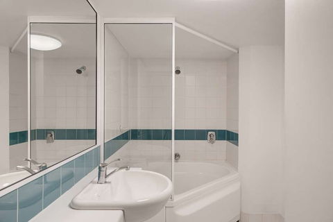 Adina Serviced Apartments James Court - Hobart Tourism 11