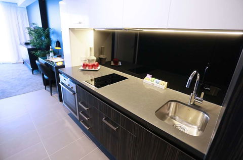 Alex Perry Hotel And Apartments - Tourism TAS 11