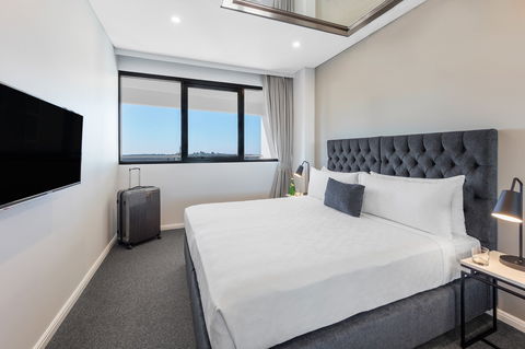 Meriton Suites Kent Street - Hobart Tourism 5