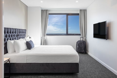 Meriton Suites Kent Street - Hobart Tourism 16