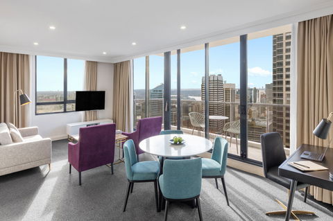 Meriton Suites Pitt Street - Hobart Tourism 14