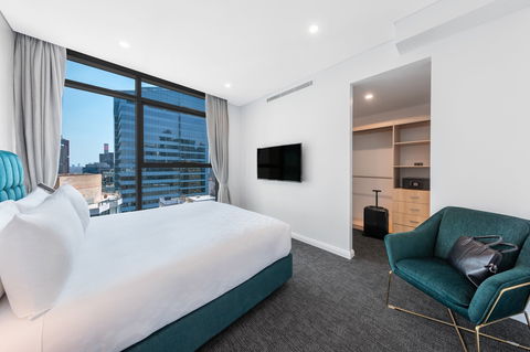 Meriton Suites Sussex Street, Sydney - Hobart Tourism 8