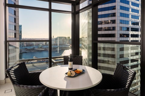 Meriton Suites Sussex Street, Sydney - Hobart Tourism 11