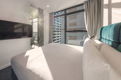 Meriton Suites Sussex Street, Sydney - Hobart Tourism 12