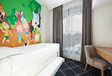 Holiday Inn Darling Harbour - Tourism TAS 6