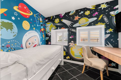 Holiday Inn Darling Harbour - Tourism TAS 12